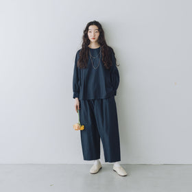 「わたしたちらしい、大人のかわいらしさ」ブラウス＋サルエルパンツのセットアップ