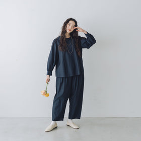「わたしたちらしい、大人のかわいらしさ」ブラウス＋サルエルパンツのセットアップ