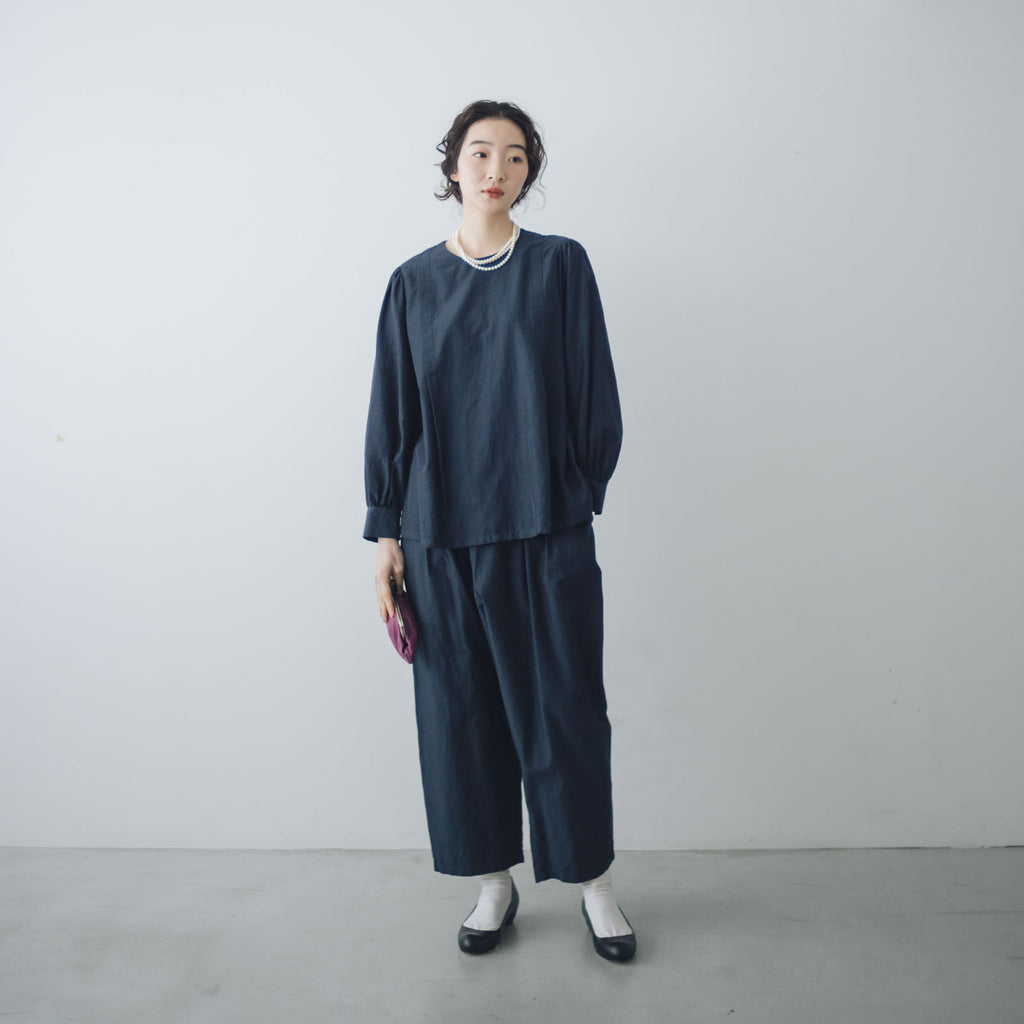 「わたしたちらしい、大人のかわいらしさ」ブラウス＋サルエルパンツのセットアップ