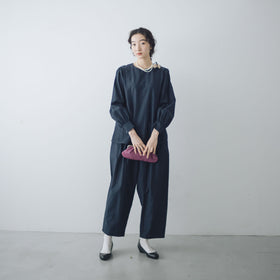 「わたしたちらしい、大人のかわいらしさ」ブラウス＋サルエルパンツのセットアップ