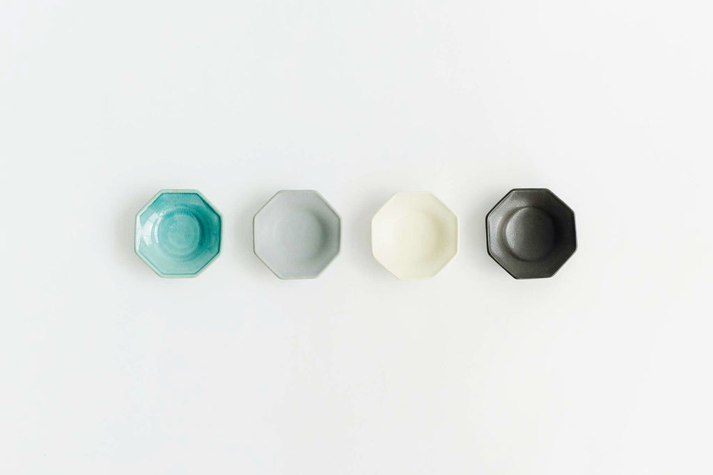 Awabi ware 八角豆皿